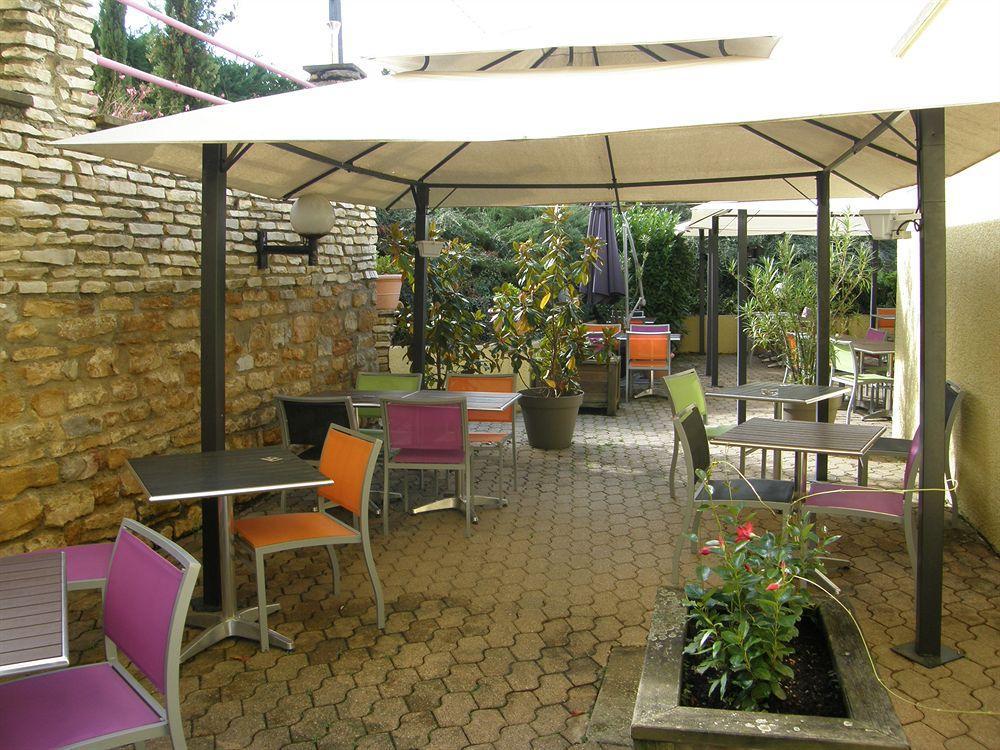 Le Collonges Hotel
