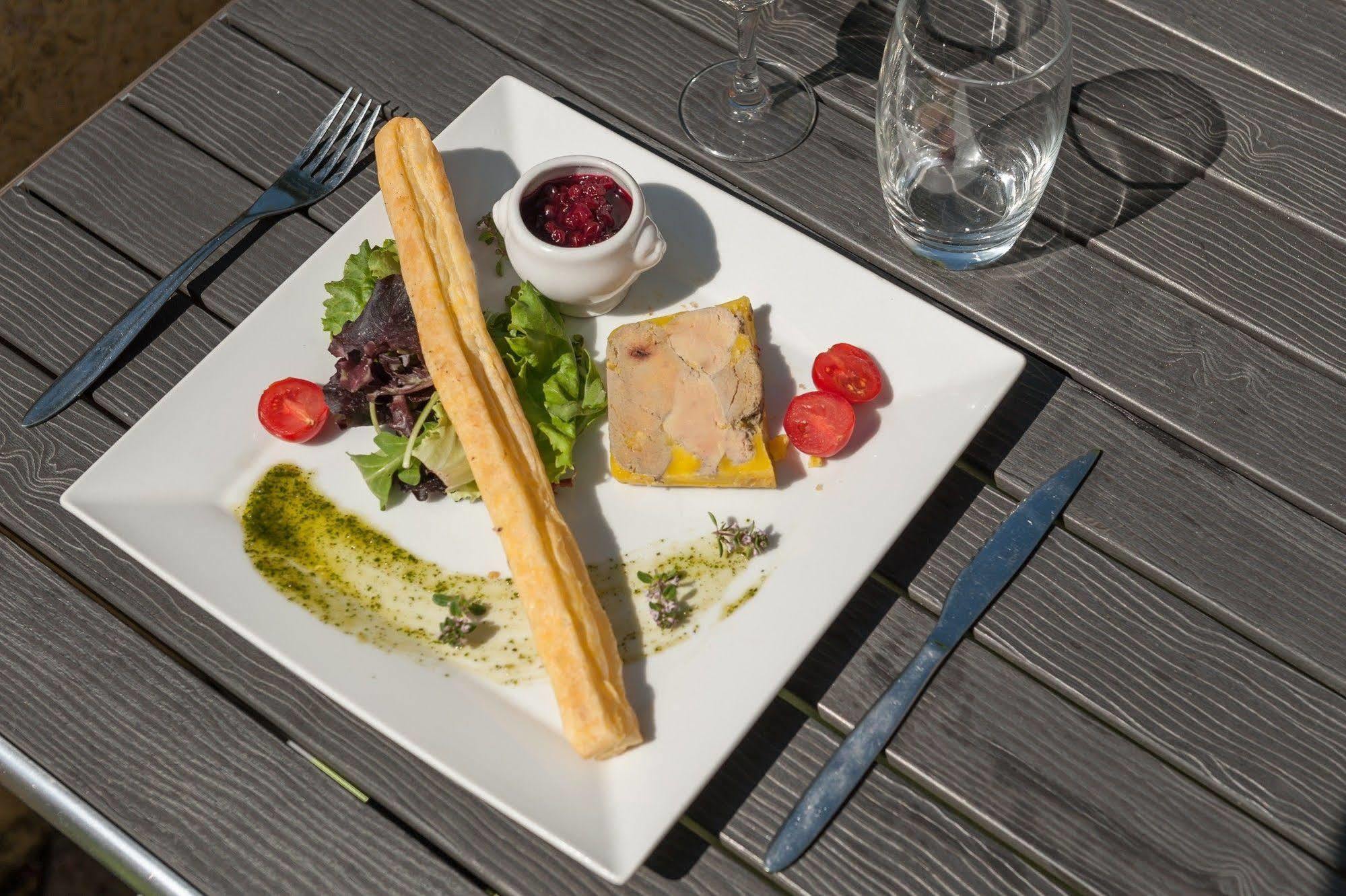 Hotel Le Collonges Fontaines-sur-Saone
