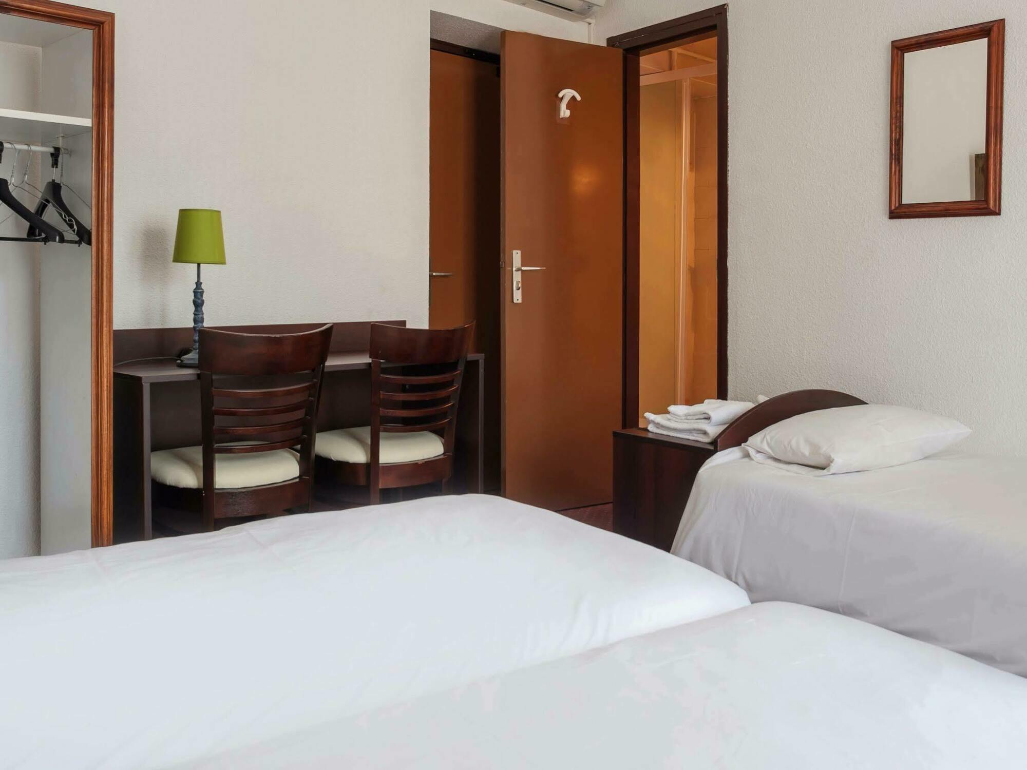 Le Collonges Hotel Fontaines-sur-Saone